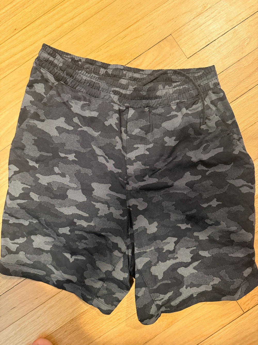 Lululemon Men's Black & Gray Camo Athletic Shorts